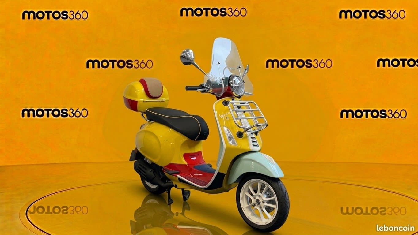 Vespa Primavera 50 Sean Wotherspoon 2022